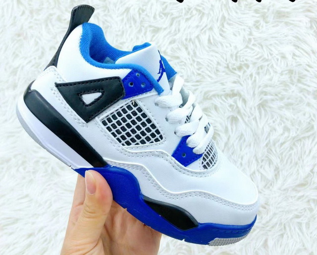 Kids Jordan Shoes 4 26